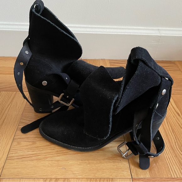 See By Chloe Janis Studded Ankle Boots 38 - Picture 6 of 8